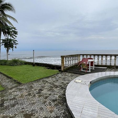 Hotel Les Polygones Kribi Exteriér fotografie