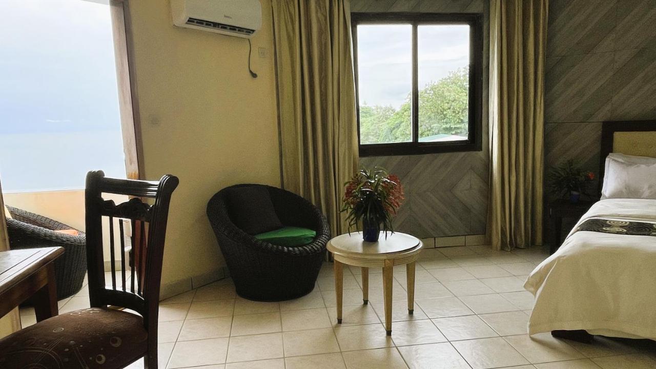Hotel Les Polygones Kribi Exteriér fotografie